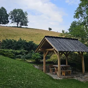 Leluja Апартаменты